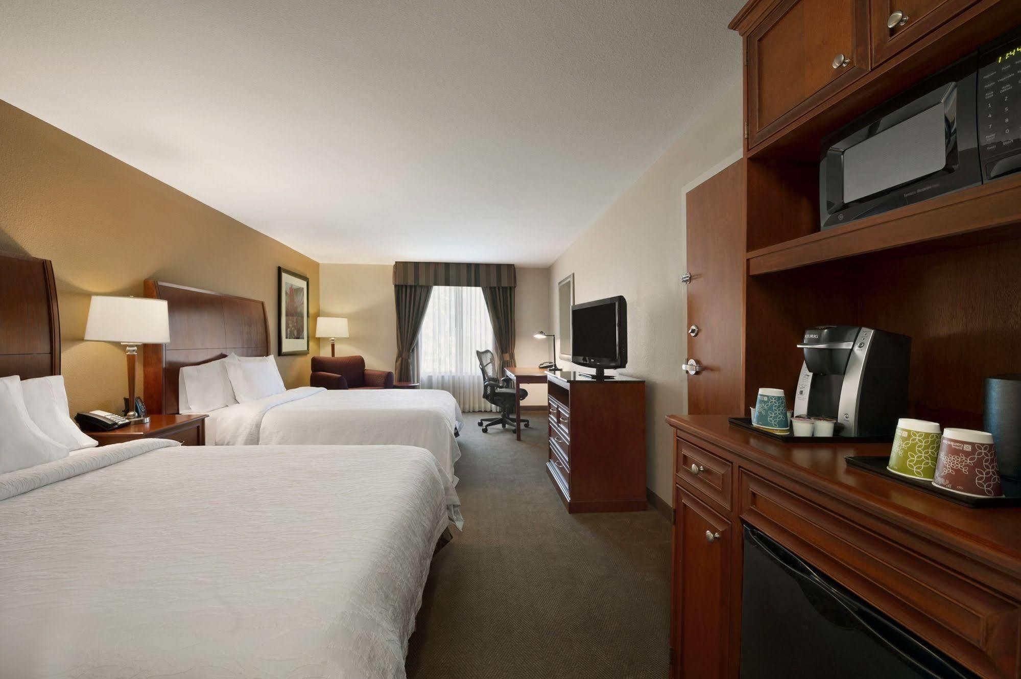 Hilton Garden Inn Houston/Удландс Екстериор снимка
